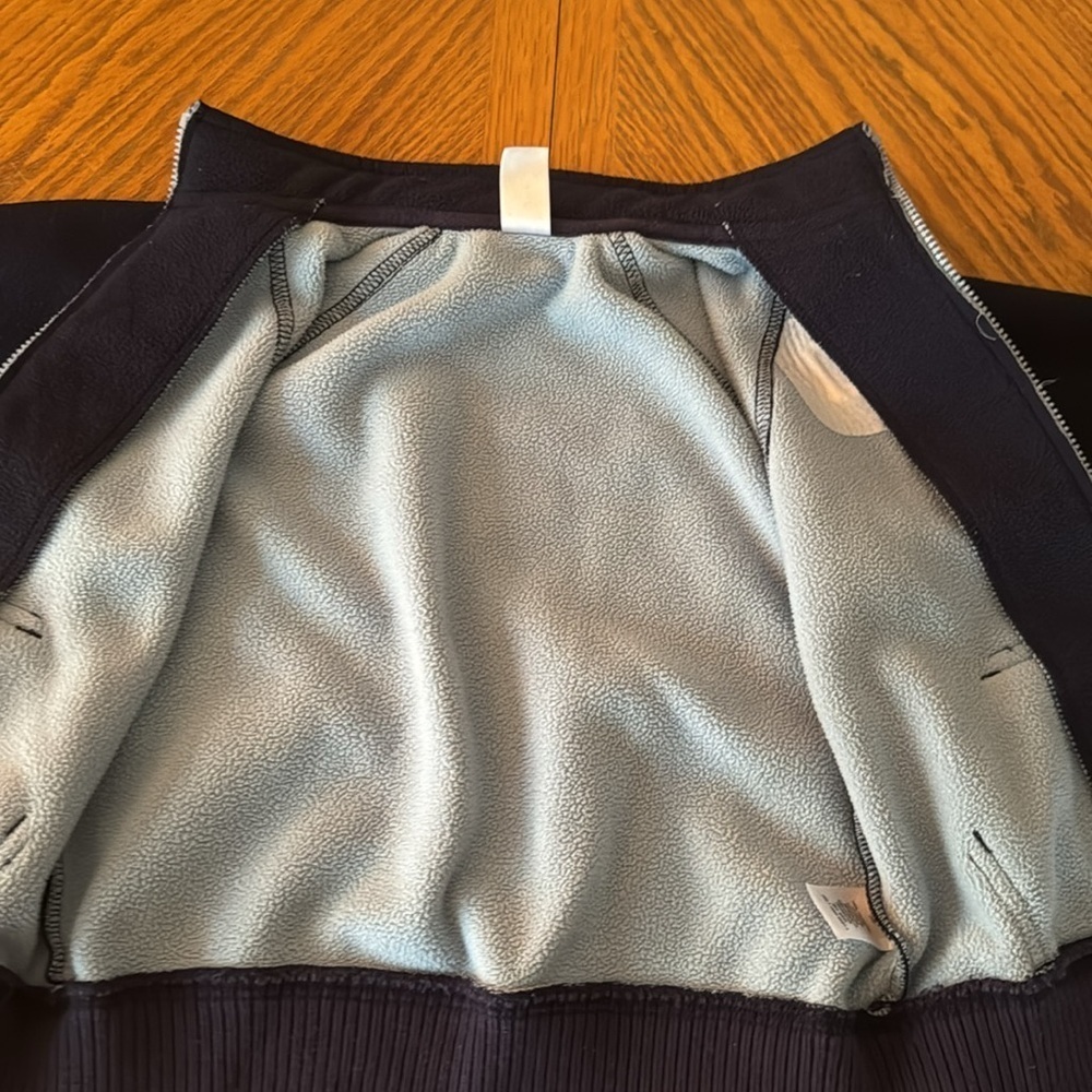 Carter’s jacket Preowned - Picture 5 of 7
